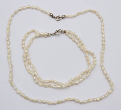 Auktion 359<br>Armband und Halskette, SW-Perlen, Silberschließen, ca. L-38cm u. L-20cm [1]