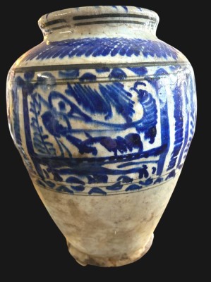Auktion 359<br>antike persische Keramikvase mit Blaumalerei, wohl Persien, Alter?, Altersspuren, H-26 cm [1]