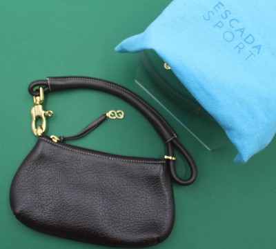 Auktion 368<br>kl. Damenhandtasche, Escada Sport, sehr guter Zustand, anbei Schutztasche, ca. 12,5x 23cm ohne Bügel [1]