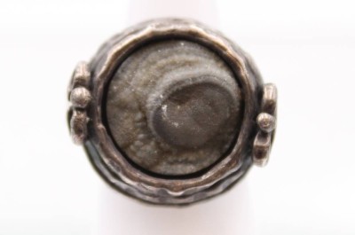 Auktion 359<br>925er Silber-Ring, mit Steinbesatz ?, ca. 12,1gr., offene Schiene [1]