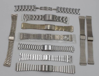 Auktion 359<br>kl. Konvolut div. Uhrenarmbänder aus Metall [1]