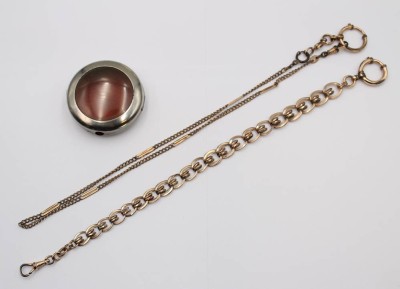 Auktion 359<br>2x div. Uhrenkette sowie Schutzhülle für Taschenuhr, Uhrenkette wohl um 1900, ca. L-30cm [1]