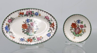 Auktion 359<br>2x Teile Spode, Chinese Rose, B-14,5cm, u. D.7,5cm [1]