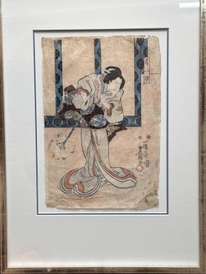 Auktion 359<br>Utagawa KUNISADA (1786 - 1864) wohl?, Farbholzschnitt, Blatt an den Rändern Läsuren, Altersspuren, BG ca. 36x24 cm, ger/Glas, RG 62x44 cm [1]