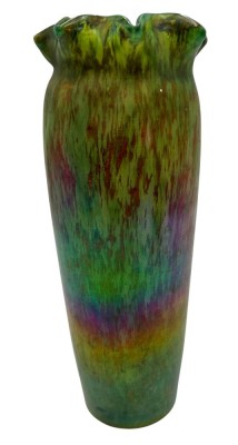Auktion 359<br>leicht lüstrierende Vase 