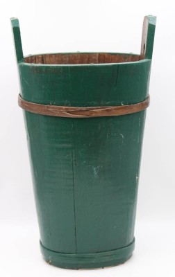 Auktion 359<br>Schirmständer, Holz unter grüner Farbe, H-56,5cm B-31,5cm [1]