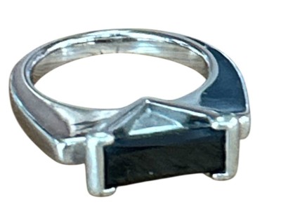 Auktion 359<br>Pierre Lang Ring mit schwarzen Stein, RG 58 [1]