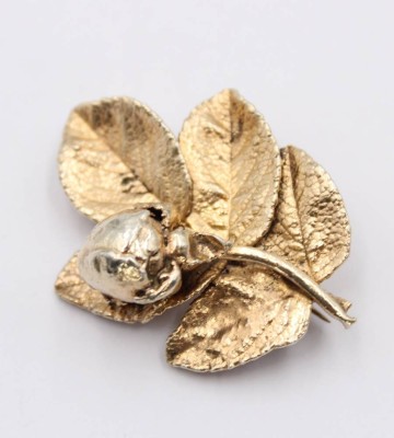 Auktion 359<br>Flora Danica-Brosche, Silber vegoldet, 13,5gr., L-3,8cm [1]