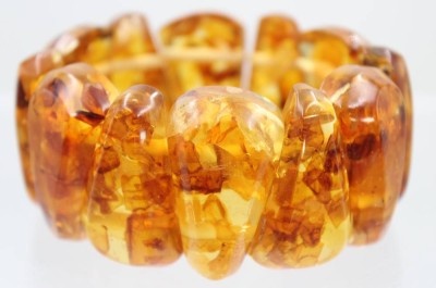 Auktion 359<br>Zugarmband, geklärter Bernstein, B-3,6cm, 71,6gr. [1]