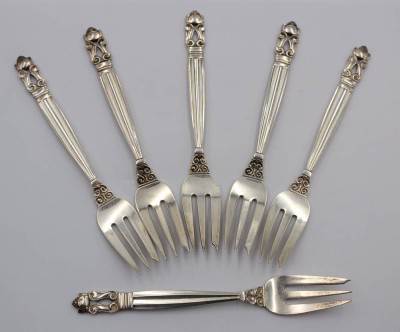 Auktion 359<br>6x Kuchengabeln, Georg Jensen Dänemark, Acorn, Sterling, 156,6gr., L-14cm [1]