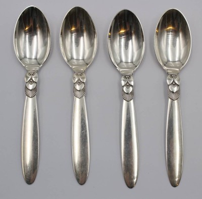 Auktion 359<br>4x Dessertlöffel, Georg Jensen Dänemark, Sterling, Cactus, 145,9gr., L-15cm [1]