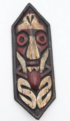 Auktion 362<br>Holz-Wandmaske, farbig gefasst, Sarawak Malayasia, 25 x 9cm [1]