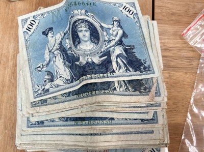 Auktion 359<br>ca. 60 Gelscheine  je 100 Mark Reichsbanknote, ca. 1908, [1]