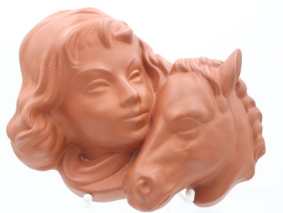 Auktion 359<br>Wanddekoration, Mädchen mit Pferd, Terra Sigilatta Worms, ca. 18 x 25cm [1]