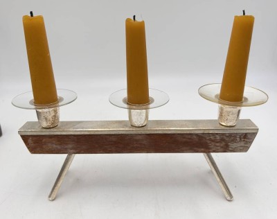 Auktion 359<br>vintage Kerzenleuchter, 50-er jahre, Holz, versilberte Montur, ungepflegter Zustand, B-25 cm [1]