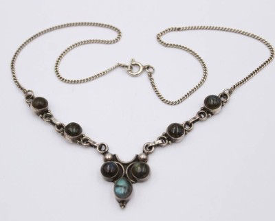 Auktion 359<br>925er Silber-Collier, Labradorit, 13,1gr., L-42cm [1]