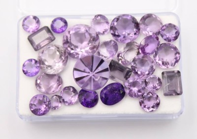 Auktion 359<br>Konvolut div. Amethyste, zus ca. 50ct [1]