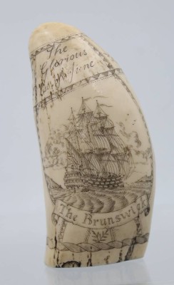 Auktion 359<br>Replik eines Walzahnes, The Brunswick von 1799, Kunstmasse, L-13,5cm [1]