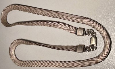 Auktion 359<br>breites Silber-925- Halsband, L-ca. 50 cm, B-0,6 cm, 24,5 gr [1]