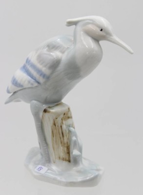 Auktion 359<br>Figur, Reiher, älter, ungemarkt, farbig staffiert, ca. H-16cm [1]