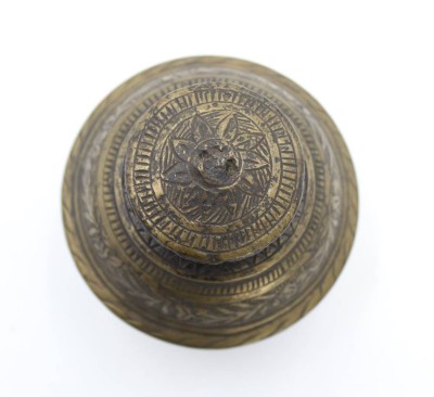 Auktion 359<br>gr. indische Bronze-Handglocke, ca. H-12cm [1]