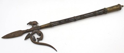 Auktion 359<br>Ankhus (Elefantenhaken), Indien, wohl um 1900, Altersspuren, L-56,5cm [1]