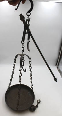 Auktion 359<br>alte Balken-Waage, gemarkt, ca. L-40cm [1]
