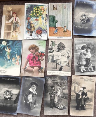 Auktion 359<br>32x Postkarten um 1915, Kindermotive, auch Glückwunschkarten, tw. gelaufen [1]