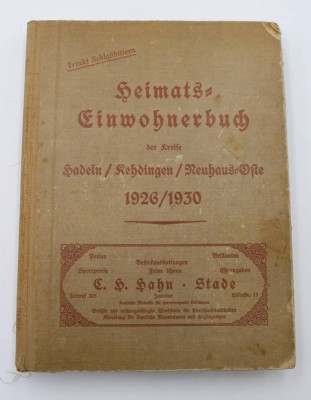 Auktion 359<br>Heimats-Einwohnerbuch, Kreise Hadeln/Kehdingen/Neuhaus Oste, 1926-1930, Altersspuren [1]