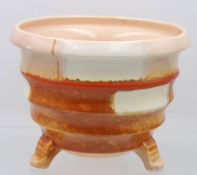 Auktion 359<br>gr. Art-Deco-Übertopf auf 3 Beinen, Laufglasur, H-16cm D-20cm [1]