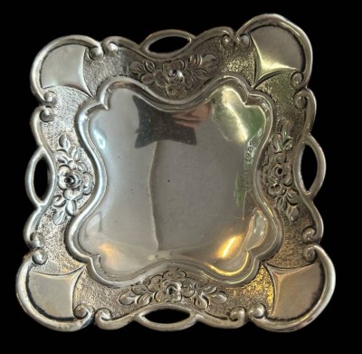 Auktion 360<br>kl. Jugendstil-Silberschale-925-, 93 gr., 12x12 cm [1]