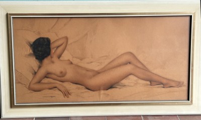 Auktion 360<br>HENRI  LAUNAY (XX), liegender Akt, Mischtechnik, ger/Glas, RG  65x115 cm (Sperrgut-ca. 38 € DHL) [1]