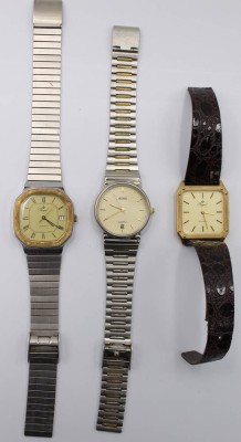 Auktion 360<br>3x div. Quarz-Herrenarmbanduhren, 2x Royal 1x Adec, Werke nicht geprüft, Tragespuren, ca. D-3-3,5cm [1]