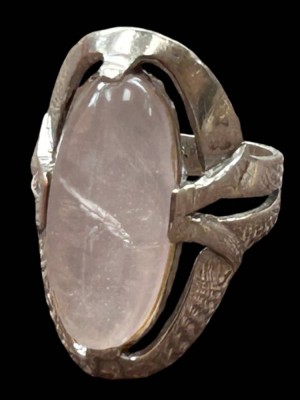 Auktion 360<br>Silberring mit Rosenquartz Cabouchon, RG 49, 4,5 gr., Tragespuren [1]