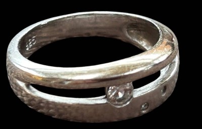 Auktion 360<br>Silberring-925- mit klaren Steinen, RG 54, 3,7 gr [1]