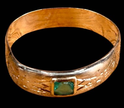 Auktion 360<br>alter Goldring-585- mit grünen Stein, RG  59, , 2 gr. [1]