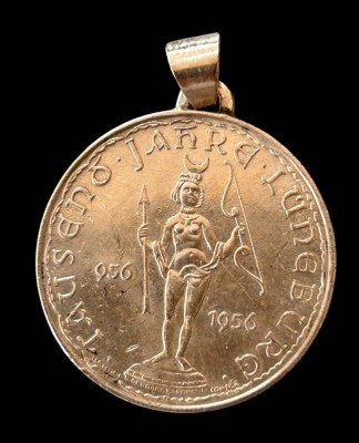 Auktion 360<br>Münzanhänger 1000 J. Lüneburg, 1956, Silber-925-, 13 gr. [1]