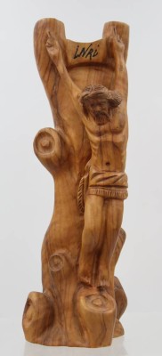 Auktion 360<br>Christus am Kreuz, Wurzelholzschnitzerei, ca. H-22cm [1]