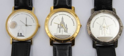 Auktion 360<br>3x Quarz-Armbanduhren, Wiederaufbau Frauenkirche Dresden, Werke nicht geprüft, D-3,5cm [1]