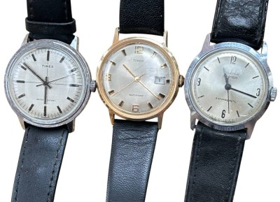 Auktion 360<br>3x mechan. Armbanduhren mit Lederbändern, Timex (steht), Ruhla Anker und andere Timex laufen [1]