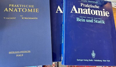 Auktion 360<br>3x medizinische Grossbände 