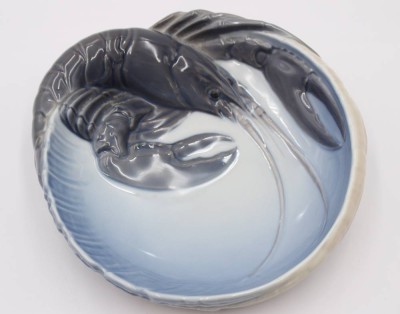 Auktion 360<br>Hummerschale, Royal Copenhagen, Dänemark, Entw. Jørgen Balslov, Modellnr. 3498, ca. D-18cm [1]