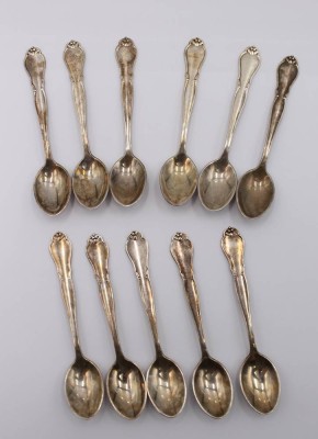 Auktion 360<br>12x Mokka-Löffel, ATLA, versilbert, ca. L-9cm [1]