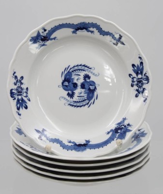 Auktion 360<br>6x Beilagen-Teller, Meißen Schwertermarke, blauer Drache, je 4 Schleifstriche, ca. D-20cm [1]