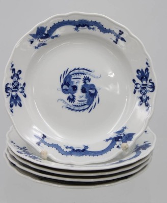 Auktion 360<br>5x Brotteller, Meißen Schwertermarke, blauer Drache, je 4 Schleifstriche, D-18cm [1]