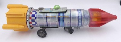 Auktion 360<br>grosse Blech/Kunststoff Rakete, Batteriebetrieb, Werk nicht überprüft, bespielte Erhaltung, L-ca. 47 cm, Japan [1]