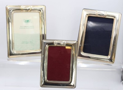Auktion 360<br>3x Tischbilderrahmen, 925er Silbermonturen, 2x RG 25 x 19,2cm (13x18) und RG 20 x 15,2cm [1]