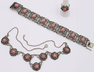 Auktion 360<br>3tlg. Schmuckset, Rosenquarz, 835er Silber, zus. 65,6gr., Collier ca. 43cm, Armband L-19cm u. RG 55 [1]