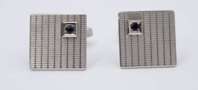 Auktion 360<br>585er WG  Manschettenknöpfe mit je einem Saphir, zus. 11,7gr., [1]