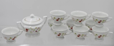 Auktion 360<br>10x Mokkatassen ohne U.T. sowie 1x Zuckerdose, Rosenthal, florales Dekor, Form Mariam Tassen H-5,4cm [1]